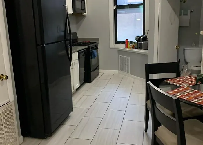 South Loop 2 Bedroom Appartement *